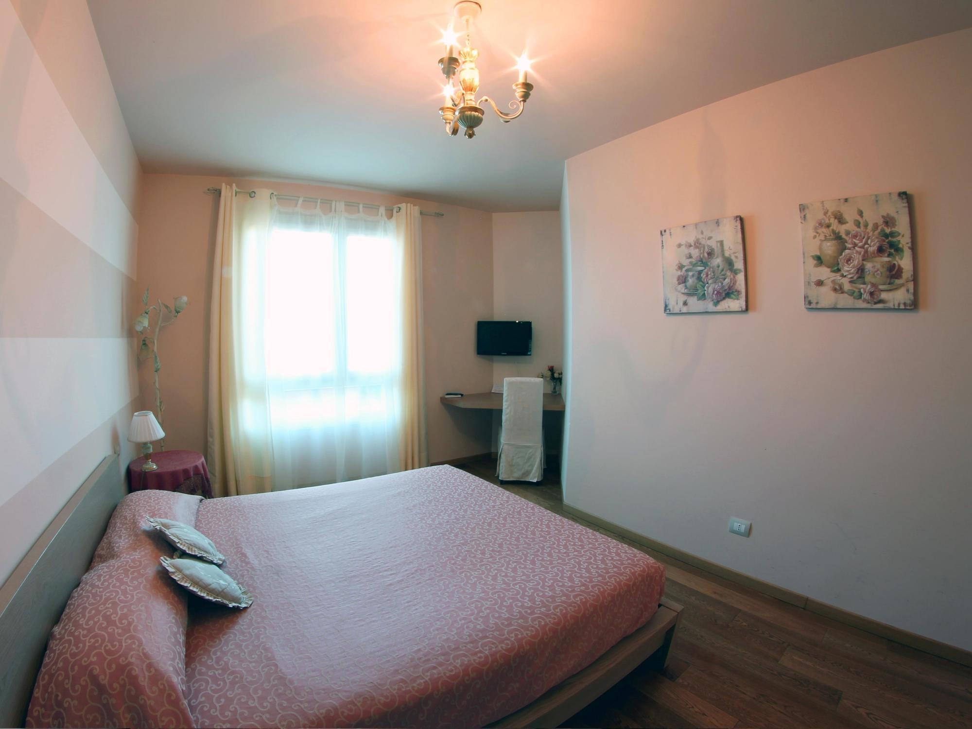 Bombyx Inn Bergamo Bagian luar foto