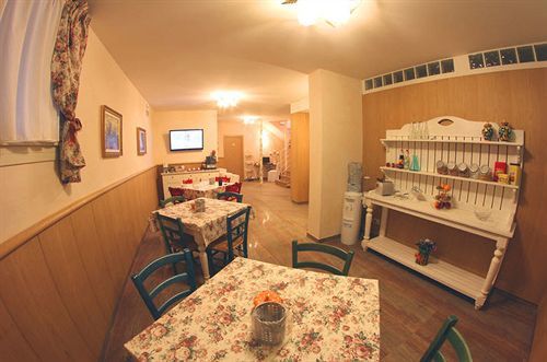 Bombyx Inn Bergamo Bagian luar foto
